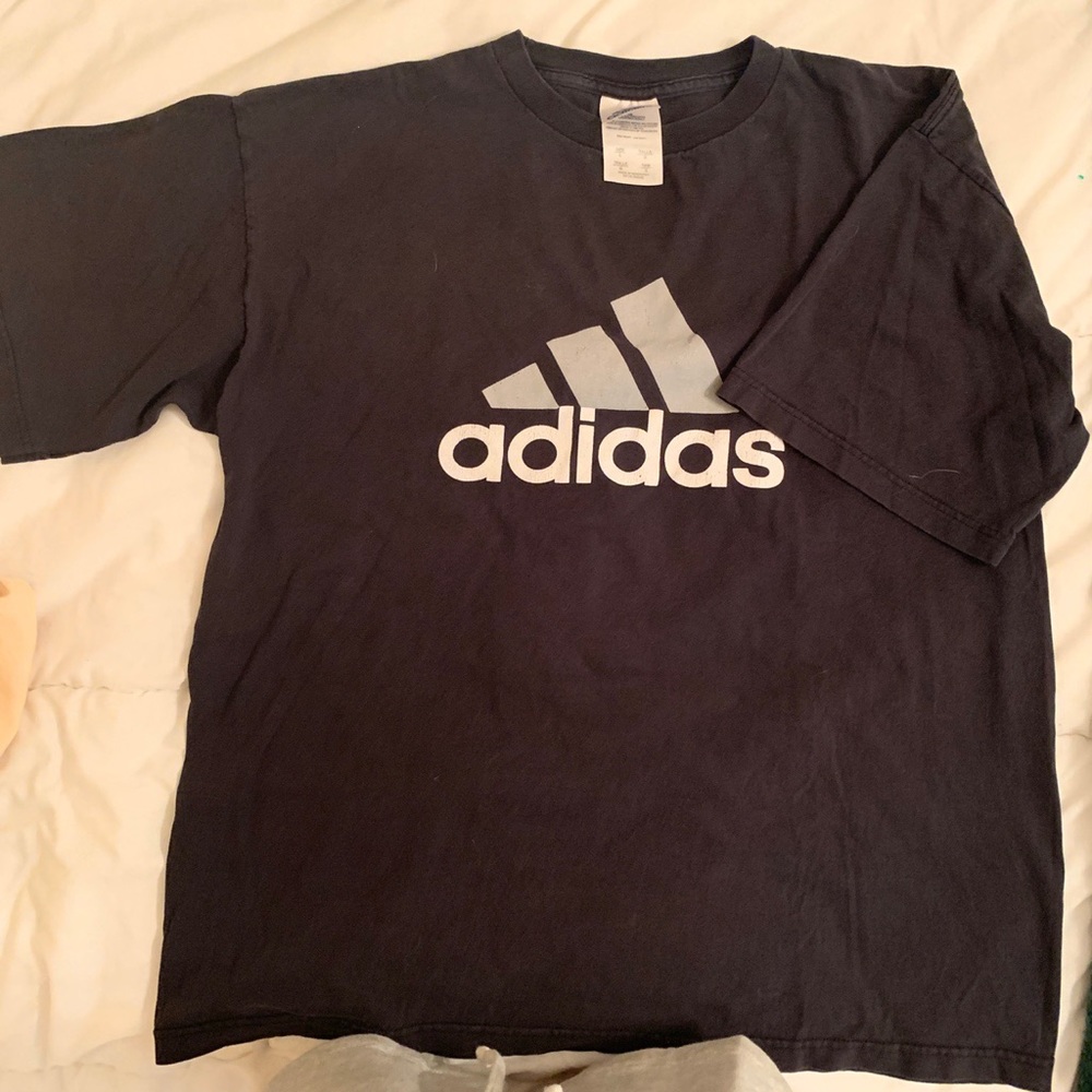 GRAPHIC TSHIRT BUNDLE (2)